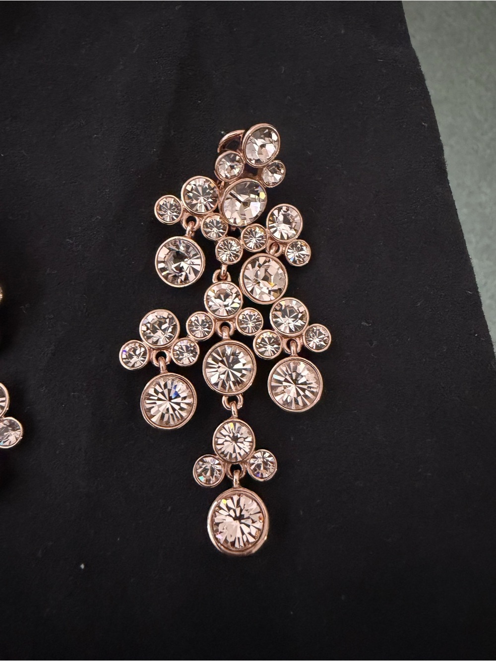 SALE✨Givenchy Rose Goldtone Peach Bezel Crystal Chandelier Statement Earrings - Picture 9 of 11